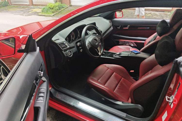 Used Mercedes-Benz E-Class 2014 E 200 Coupe Driver Seat