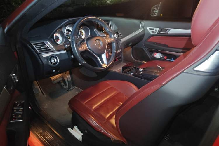 Used Mercedes-Benz E-Class 2014 E 260 Coupe Driver Seat
