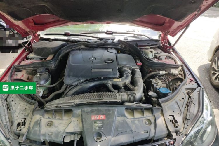 Used Mercedes-Benz E-Class 2014 E 260 Coupe Engine Bay