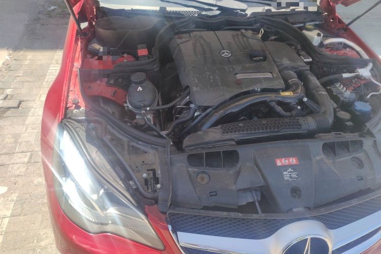Used Mercedes-Benz E-Class 2014 E 200 Coupe Engine Bay Right