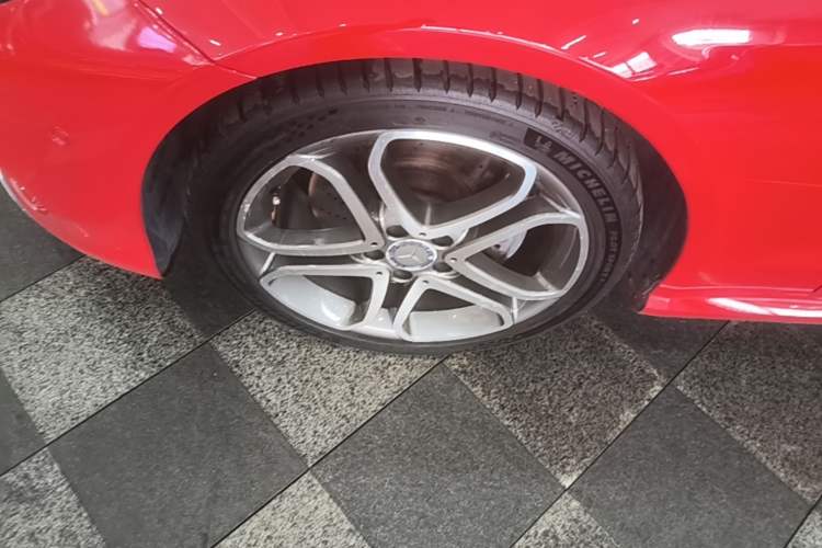 Used Mercedes-Benz E-Class 2014 E 260 Convertible Coupe Exterior 4