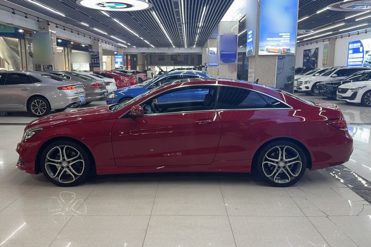 Used Mercedes-Benz E-Class 2014 E 200 Coupe Exterior 5