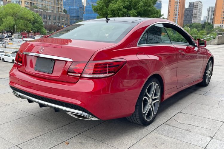 Used Mercedes-Benz E-Class 2014 E 200 Coupe Exterior 6