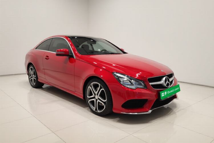 Used Mercedes-Benz E-Class 2014 E 200 Coupe Front Right 45 Deg