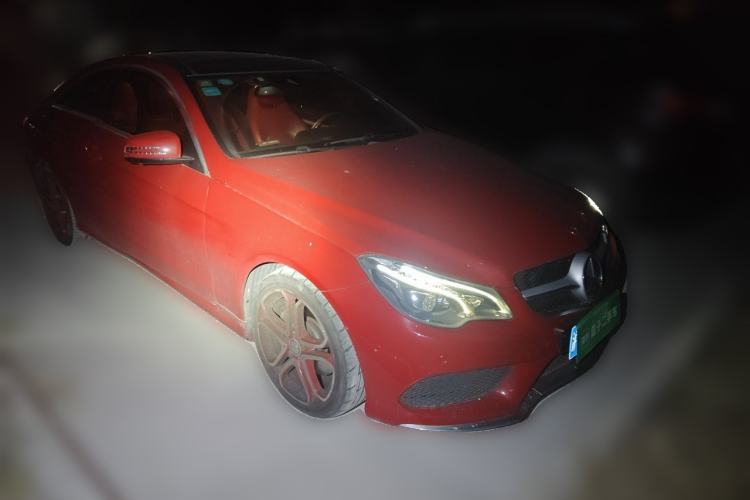Used Mercedes-Benz E-Class 2014 E 260 Coupe Front Right 45 Deg