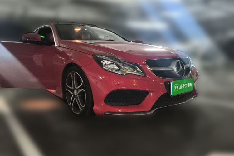 Used Mercedes-Benz E-Class 2014 E 200 Coupe Front Right 45 Deg