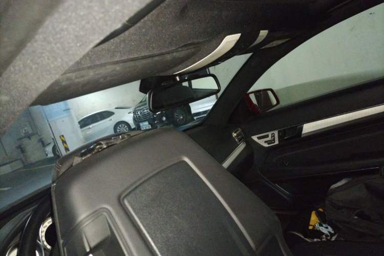 Used Mercedes-Benz E-Class 2014 E 200 Coupe Headliner