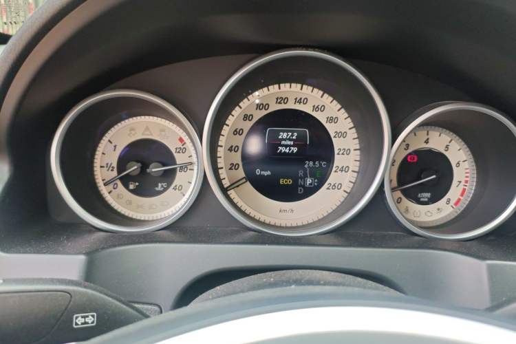 Used Mercedes-Benz E-Class 2014 E 260 Coupe Instrument Cluster