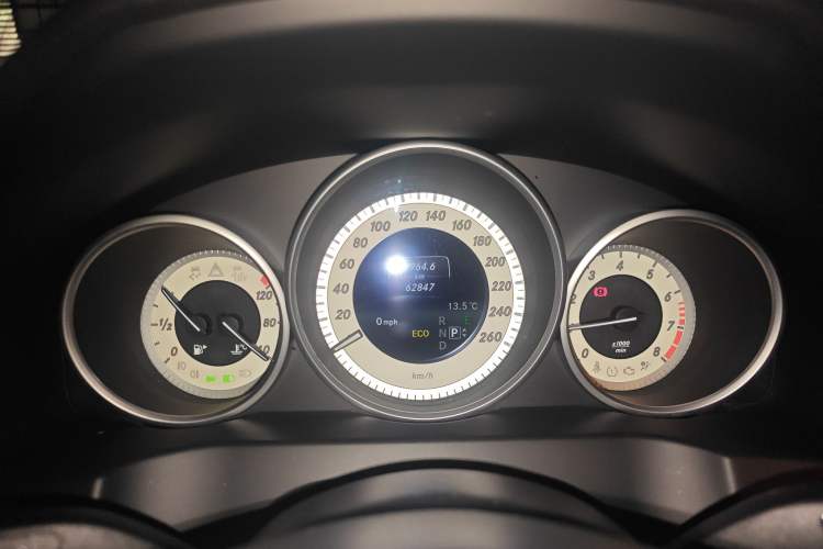 Used Mercedes-Benz E-Class 2014 E 260 Coupe Instrument Cluster