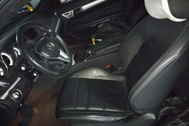 Used Mercedes-Benz E-Class 2014 E 200 Coupe Left Front Seat