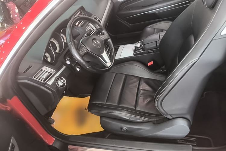 Used Mercedes-Benz E-Class 2014 E 260 Convertible Coupe Left Front Seat