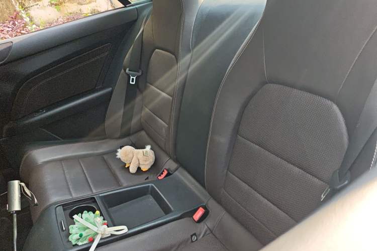 Used Mercedes-Benz E-Class 2014 E 200 Coupe Left Rear Seat