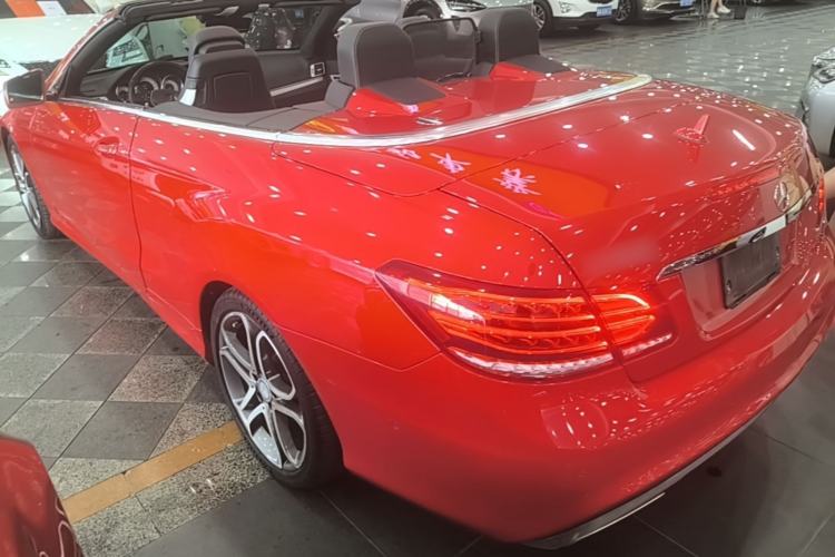 Used Mercedes-Benz E-Class 2014 E 260 Convertible Coupe Rear Left 45 Deg