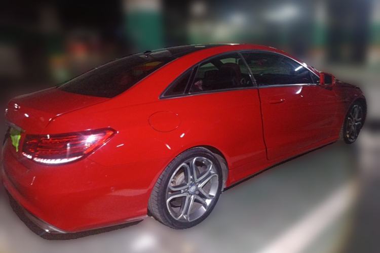 Used Mercedes-Benz E-Class 2014 E 260 Coupe Rear Right 45 Deg