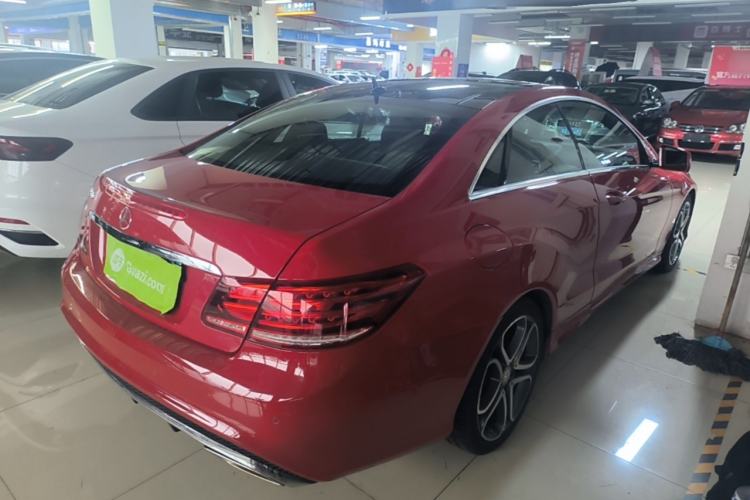 Used Mercedes-Benz E-Class 2014 E 200 Coupe Rear Right 45 Deg
