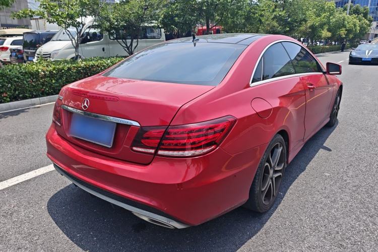 Used Mercedes-Benz E-Class 2014 E 200 Coupe Rear Right 45 Deg