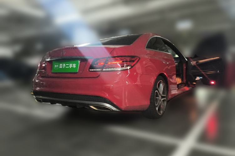 Used Mercedes-Benz E-Class 2014 E 200 Coupe Rear Right 45 Deg