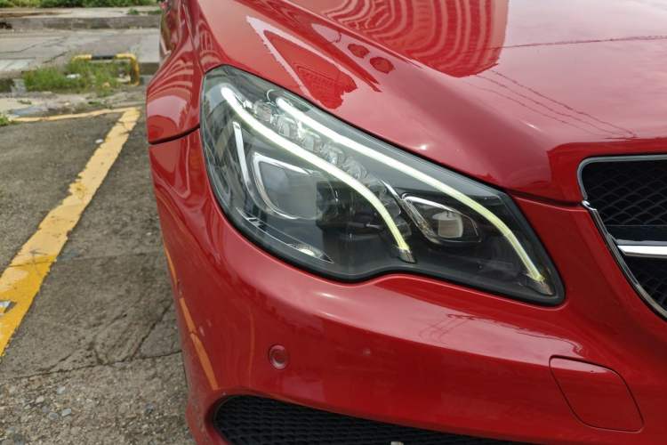 Used Mercedes-Benz E-Class 2014 E 260 Coupe Right Front Headlight