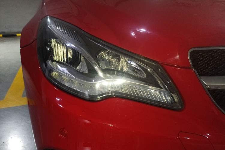 Used Mercedes-Benz E-Class 2014 E 200 Coupe Right Front Headlight