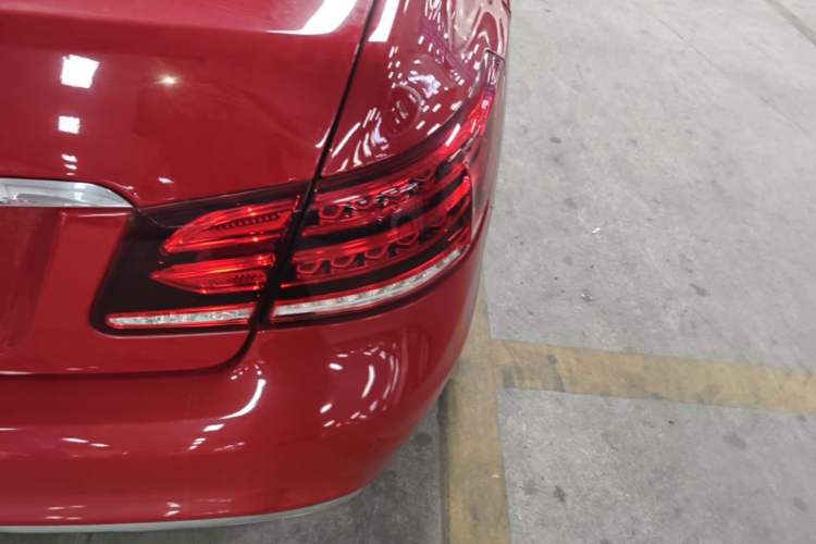 Used Mercedes-Benz E-Class 2014 E 200 Coupe Right Rear Taillight