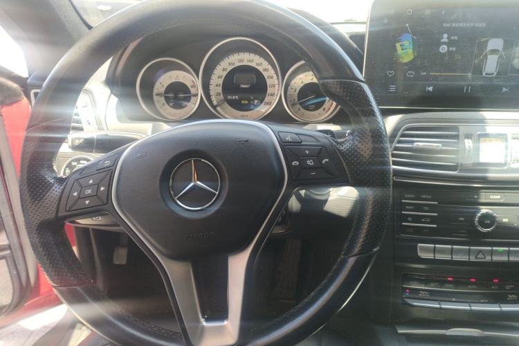 Used Mercedes-Benz E-Class 2014 E 200 Coupe Steering Wheel