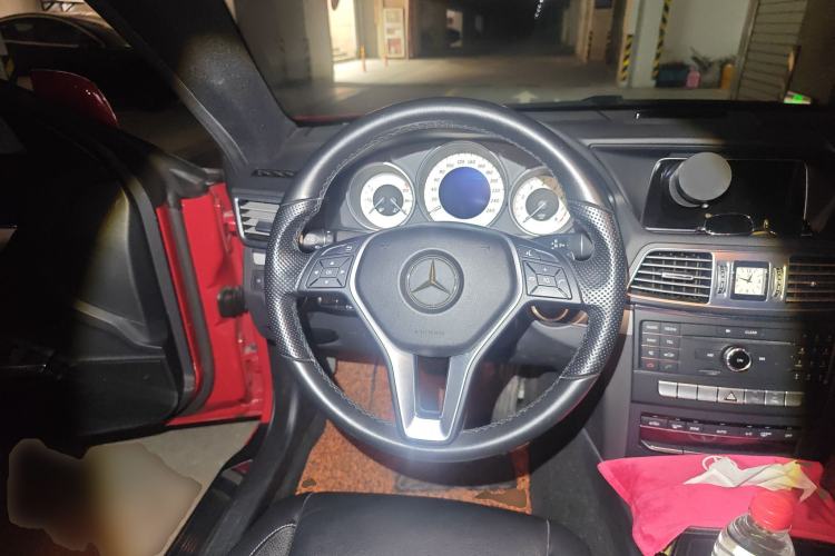 Used Mercedes-Benz E-Class 2014 E 260 Coupe Steering Wheel