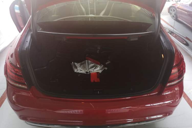 Used Mercedes-Benz E-Class 2014 E 200 Coupe Trunk