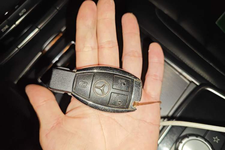 Used Mercedes-Benz E-Class 2014 E 200 Coupe Vehicle Key