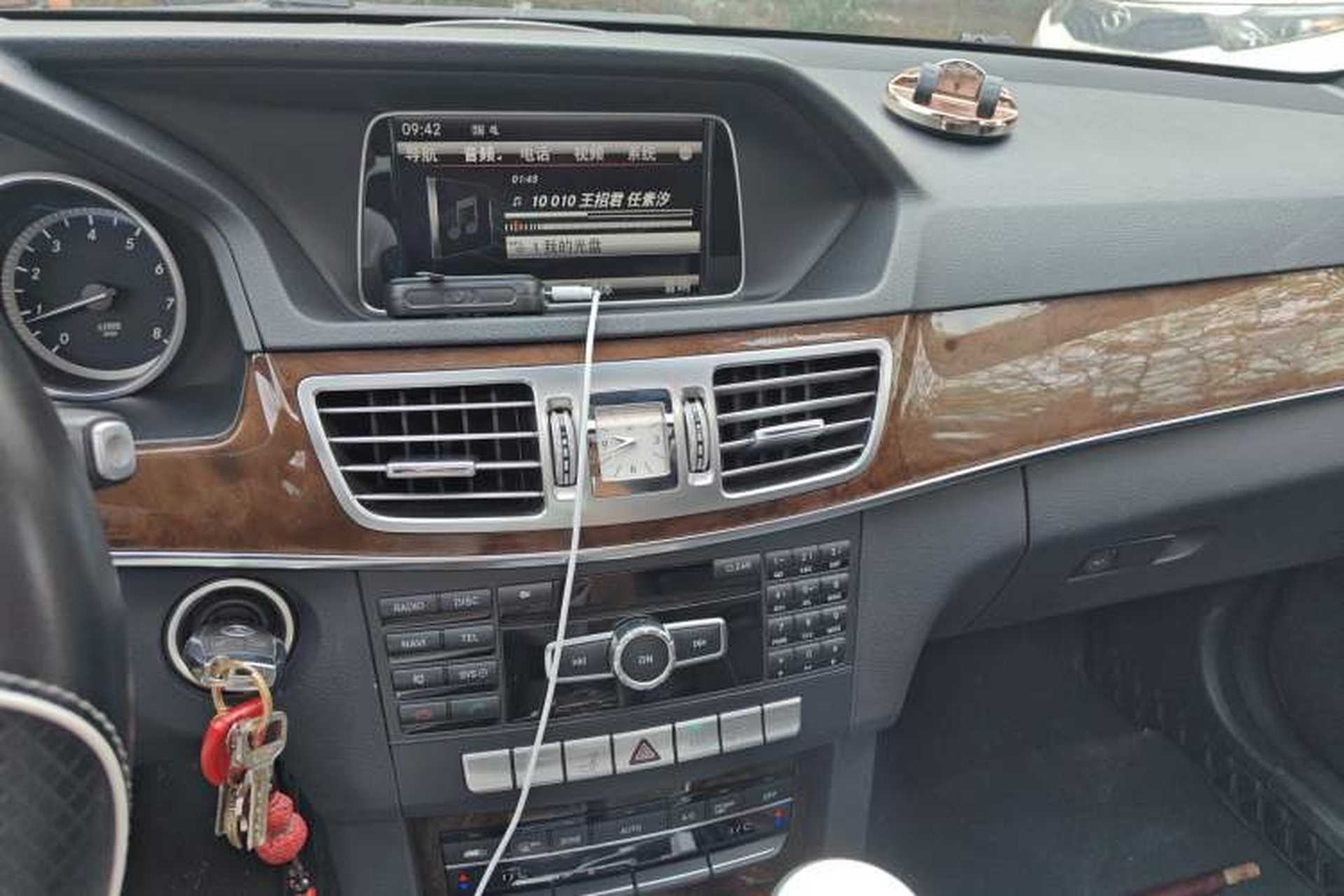 Used Mercedes-Benz E-Class 2014 E 260 L Audio And AC Panel