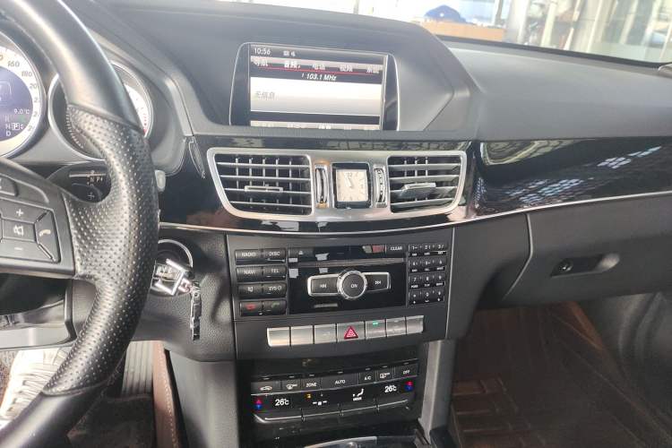Used Mercedes-Benz E-Class 2014 E 260 L Sport Edition Audio And AC Panel