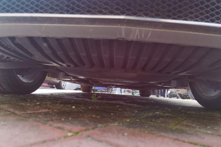 Used Mercedes-Benz E-Class 2014 Restyled E 260 L Sport Edition Chassis Front