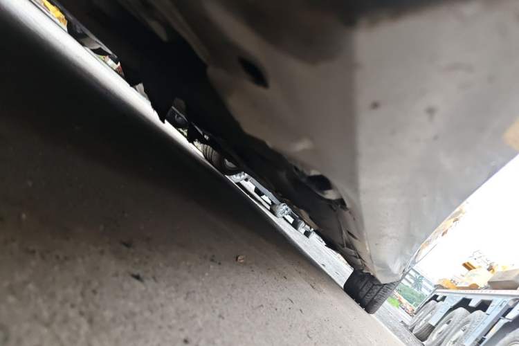 Used Mercedes-Benz E-Class 2014 E 300 L Chassis Front Left