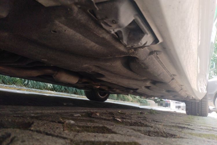 Used Mercedes-Benz E-Class 2014 E 260 L Sport Edition Chassis Front Left
