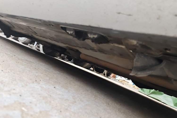 Used Mercedes-Benz E-Class 2014 E 300 L Chassis Front Right