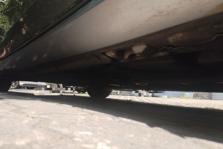 Used Mercedes-Benz E-Class 2014 E 260 L Sport Edition Chassis Front Right