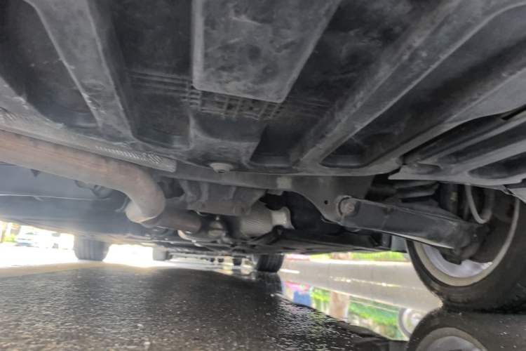 Used Mercedes-Benz E-Class 2014 E 260 L Luxury Model Chassis Rear