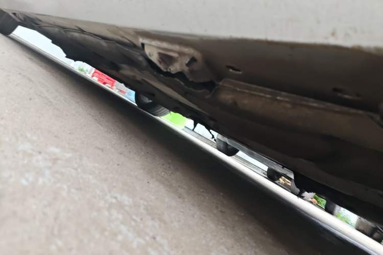 Used Mercedes-Benz E-Class 2014 E 300 L Chassis Rear Left