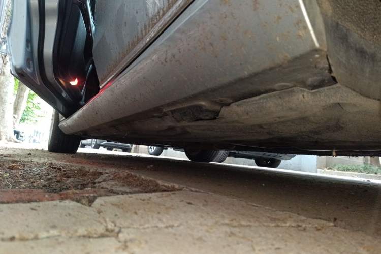 Used Mercedes-Benz E-Class 2014 E 300 L Chassis Rear Left