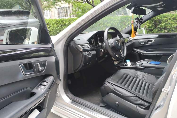 Used Mercedes-Benz E-Class 2014 Restyled E 260 L Sport Edition Driver Seat