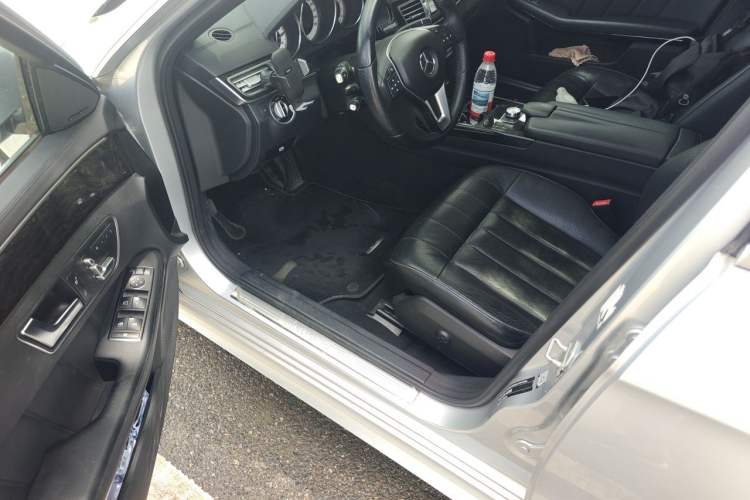 Used Mercedes-Benz E-Class 2014 E 400 L Sport Luxury Edition Driver Seat