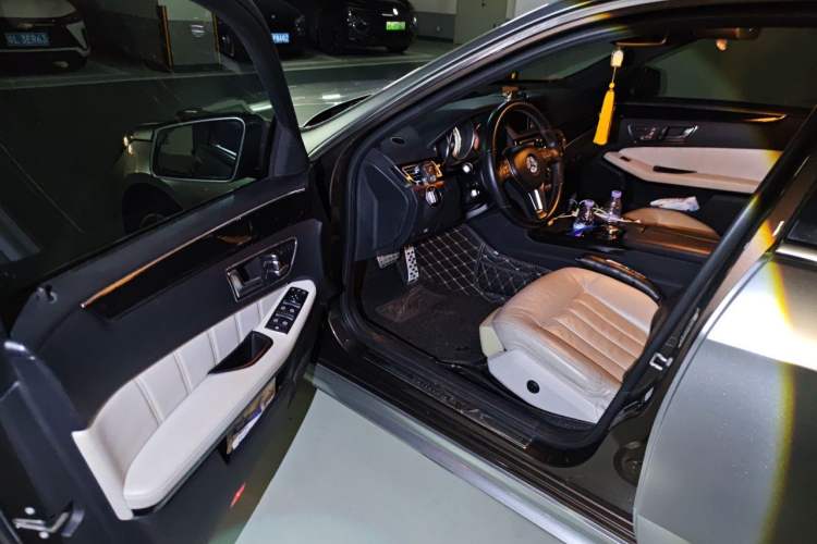Used Mercedes-Benz E-Class 2014 Revised E 260 L Sport Luxury Edition Driver Seat