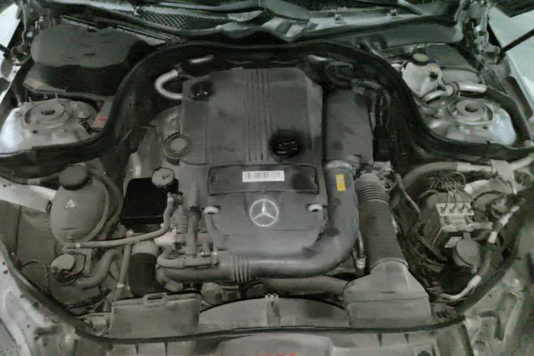 Used Mercedes-Benz E-Class 2014 Restyled E 260 L Sport Edition Engine Bay
