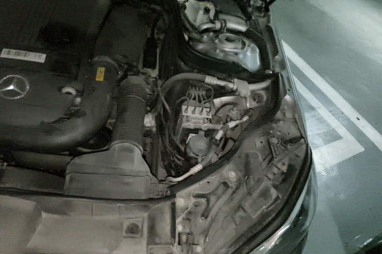 Used Mercedes-Benz E-Class 2014 Restyled E 260 L Sport Edition Engine Bay Left