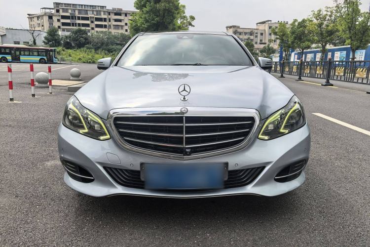 Used Mercedes-Benz E-Class 2014 E 260 L Luxury Model Exterior 3