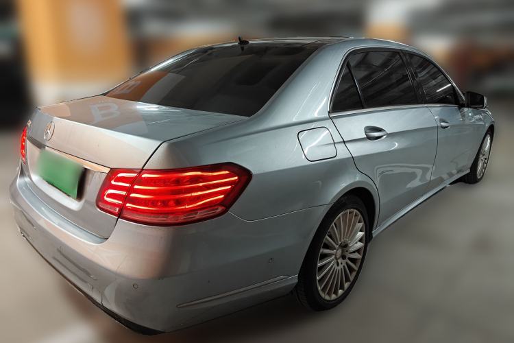 Used Mercedes-Benz E-Class 2014 E 260 L Exterior 5