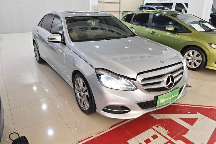 Used Mercedes-Benz E-Class 2014 E 260 L Sport Edition Front Right 45 Deg