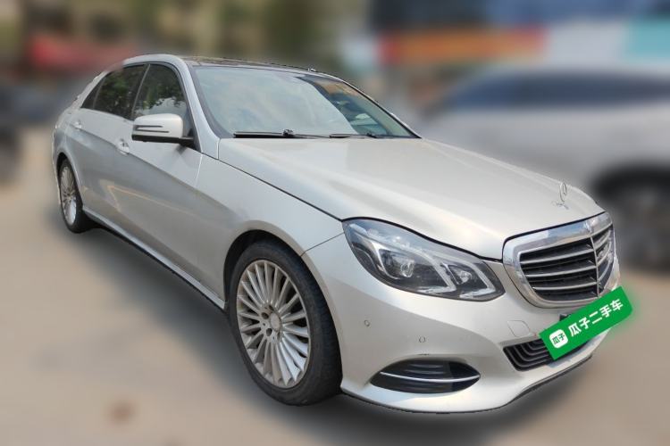 Used Mercedes-Benz E-Class 2014 E 260 L Luxury Model Front Right 45 Deg