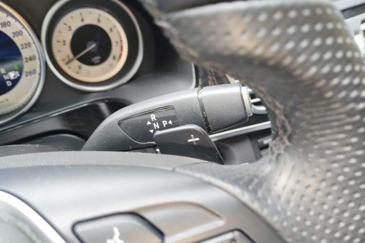 Used Mercedes-Benz E-Class 2014 Restyled E 260 L Sport Edition Gear Lever