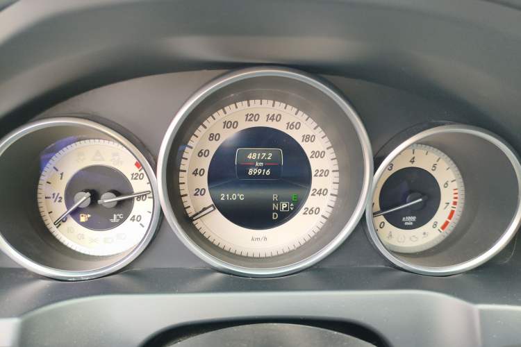 Used Mercedes-Benz E-Class 2014 E 200 Coupe Instrument Cluster