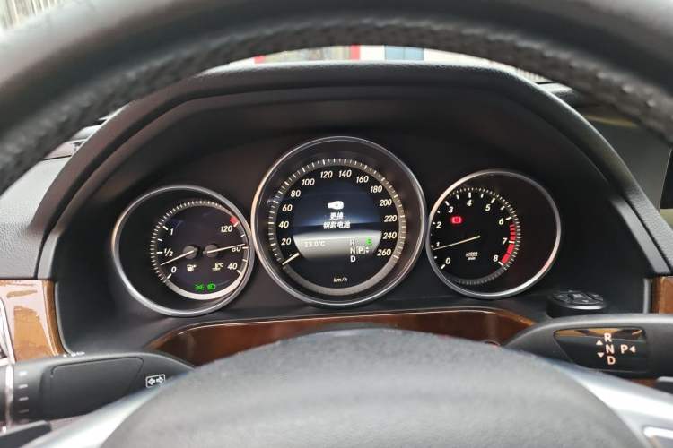 Used Mercedes-Benz E-Class 2014 E 300 L Instrument Cluster